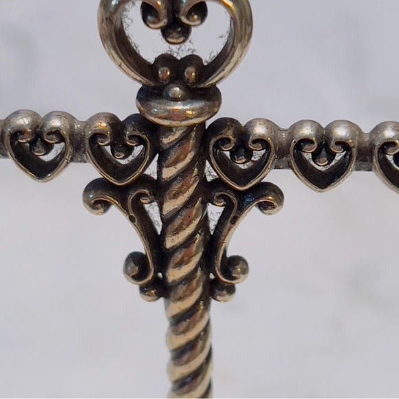 Brighton Silver Heart Jewelry Stand - Picture 2 of 4